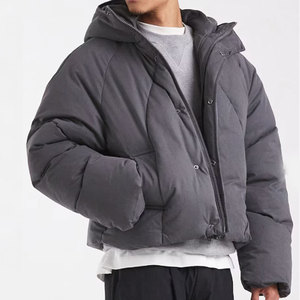Giacca Invernale Personalizzata da Uomo Imbottita in Piuma d'Oca con Cappuccio Corta Leggera Antivento Impermeabile - Product Image 2
