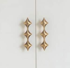 Custom Various Wave Shaped <b>Pull</b> Handles - Product Image 6