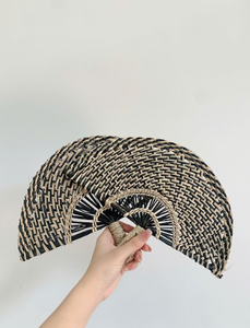 Abanico de algas marinas bellamente tejido para días de verano Bodas rústicas y acentos naturales para el hogar - Product Image 4