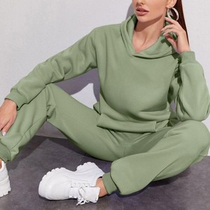 Conjuntos Deportivos Casuales de Dos Piezas para Mujer, Pantalones Cortos de Felpa Sólida Personalizables - Product Image 6