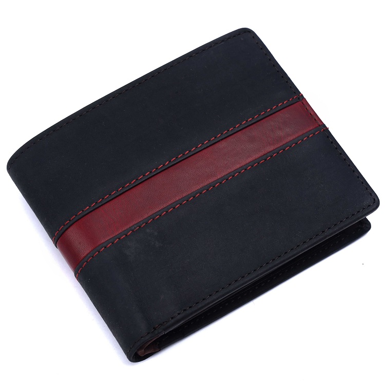 สีดำและสีแดง