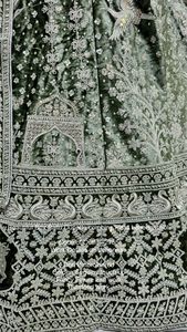 Fancy Zari Work y Dori bordado lentejuelas doradas hermosa caja Pallu Soft Net Dupatta Lehenga Choli colección para boda - Product Image 3