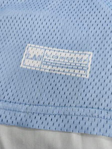 เสื้อครอปทรงหลวมแบบวินเทจ คอวี ไซส์ใหญ่ สไตล์เสื้อฟุตบอล  ผ้าตาข่ายระบายอากาศ  สีสันปรับแต่งได้  รับผลิตตามสั่งขายส่ง - Product Image 4