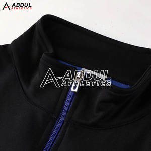 Traje de entrenamiento de alta calidad para hombres, diseño elástico ligero para correr y hacer ejercicio, chándal - Product Image 4