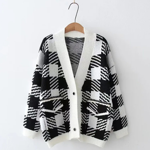 KATBROS INDUSTRY New Arrival High Quality Material Women V-neck <b>Cardigan</b> <b>Sweaters</b> Warm Autumn Stylish Customized Colors Size - Product Image 2