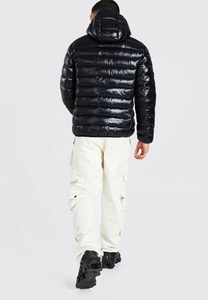 Veste d'hiver bouffante pour hommes de haute qualité Logo personnalisé Dernière mode Style brillant en toile Veste vierge de grande taille - Product Image 2