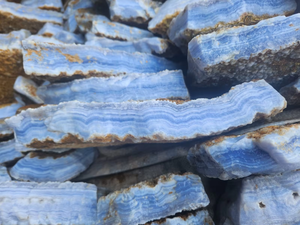 Acheter de la pierre d'agate bleue brute avec une quantité en vrac de qualité naturelle, multi-usages, utilise de l'agate de dentelle bleue brute - Product Image 3