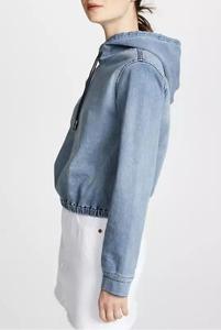 Vente en gros de services OEM Sweats à capuche légers de couleur unie et délavés à l'acide pour femmes, teints dans la couleur unie - Product Image 3