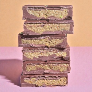 Barra de Chocolate de Dubái en Tendencia, Delicioso Snack de Chocolate, Golosina Ideal para el Hogar, la Oficina, Eventos, Niños y Adultos - Product Image 6