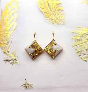 Pendientes de Resina con Diseño de Ángel de Inspiración Vintage con Perla para Regalo de Boda para Mujer, Artesanía en Resina - Product Image 4