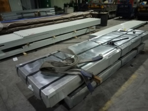 <span class=keywords><strong>Prix</strong></span> <span class=keywords><strong>de</strong></span> la tôle <span class=keywords><strong>de</strong></span> toiture ondulée galvanisée en acier zingué <span class=keywords><strong>de</strong></span> 0,5 mm à 32 mm d'épaisseur, 3 m <span class=keywords><strong>de</strong></span> long - Product Image 6