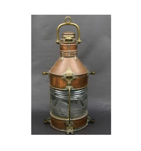 Lampe de mineur en laiton décorative de collection fabriquée à la main pour les intérieurs de thème industriel et vintage de chalet rustique - Product Image 6