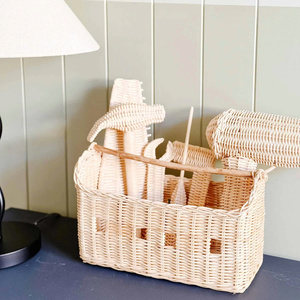 Un ajout charmant à un décor de chambre d'enfant ou de salle de jeux pour garçons magnifiquement fabriqué à la main Kit d'outils en rotin Spark Imagination - Product Image 1