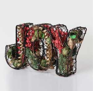 Ensemble de pot-pourri en cage métallique « JOY » |   Centre de table de Noël aromatique |   Décoration de Fête en Fil Blanc - Product Image 6