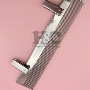 Support de perruque en acier inoxydable à fixation robuste, personnalisable avec logo, durable, pour perruques et peignes, couleur argent - Product Image 4