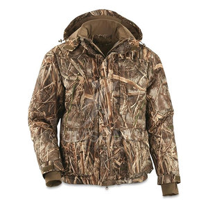 Service OEM Vente en gros Meilleure conception Hommes Chasseurs Hoodies Coupe-vent Imperméable Léger Respirant Fabriqué au Pakistan - Product Image 1