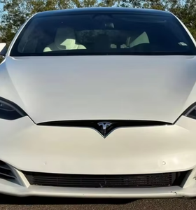 Tesla Model S d'occasion 2024, conduite à gauche, berline électrique d'occasion, sièges en cuir, écran tactile, caméra arrière, phares au xénon - Product Image 2
