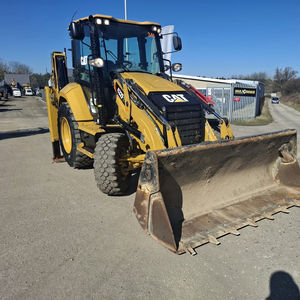 รถตักล้อยาง CAT 432F มือสองขายดี 105 แรงม้า เชื่อถือได้ รับน้ำหนักได้ 200 ตัน รุ่นปี 2023 ระบบไฮดรอลิก MOOG พร้อมอุปกรณ์ครบครัน - Product Image 1