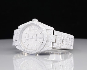 Reloj de lujo con tachuelas de claridad VVS de diamante de moissanita cultivada en laboratorio de la mejor calidad, caja cuadrada, esfera de cristal alto, estilo elegante New Age - Product Image 2