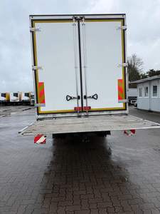 Nuevo/Usado Volvo FL 280 Thermo King T-600R LBW Transmisión Automática Diésel Fórmula de Ruedas 4x2 - Product Image 3