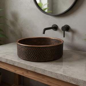 Lavabo en cuivre de qualité supérieure, design moderne, construction durable, couleur personnalisable, utilisation en cuisine - Offrant une expertise artisanale pour les designers - Product Image 4