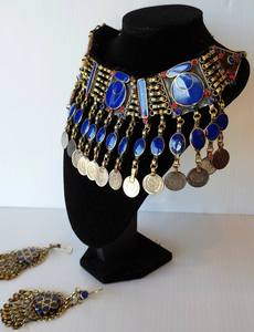 Vente en gros de bijoux vintage faits à la main pour femmes, bijoux vintage confortables et personnalisés, best-seller, bijoux faits à la main pour femmes - Product Image 3