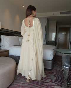 Robe Anarkali de créateur 3 pièces avec séquence élégante et broderie parfaite pour les fêtes, les mariages et les occasions festives - Product Image 3