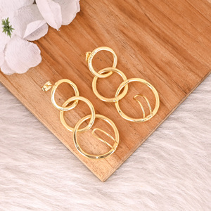 Pendientes de Botón Colgantes de Latón Chapado en Oro con Logotipo Personalizado, Fabricante de Joyería Personalizada, Pendientes de Botón de Latón de Alta Calidad, Pedido al por Mayor - Product Image 2