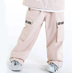 2025 ropa deportiva de invierno personalizada Unisex cálido nuevo estilo pantalones de esquí holgados transpirable impermeable al aire libre Snowboard esquí a prueba de viento - Product Image 1