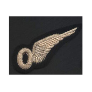 Écussons brodés 3D Royal Lion en fil d'or, badges tactiques personnalisés à coudre, badges en tissu, épingle à repasser, aimant, technique émaillée, OEM Wing - Product Image 1