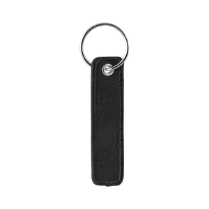 Portachiavi Personalizzato a Forma di Bocca di Leone, Moschettone Promozionale Personalizzabile - Product Image 1