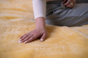 Housse <span class=keywords><strong>de</strong></span> siège auto bébé en peau <span class=keywords><strong>de</strong></span> mouton pour l'hiver, coussin <span class=keywords><strong>de</strong></span> siège chaud pour enfants en peau <span class=keywords><strong>de</strong></span> mouton mérinos, taille personnalisée, coussinets antidérapants - Product Image 5