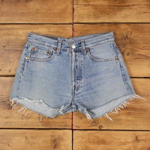 Vente en gros Nouveaux Shorts en jean Bermuda bleu tendance 2026 personnalisés à marque privée, Shorts en jean déchirés pour femmes - Product Image 1