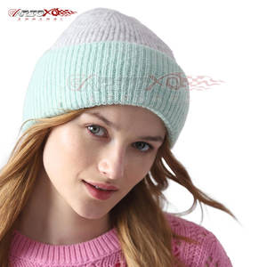 Bonnet d'hiver extérieur pour femmes tricot épais et chaud pour la randonnée, le ski et le camping Bonnet de tous les jours pour femmes - Product Image 2