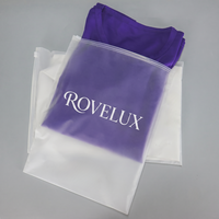 Sac à fermeture éclair givré pour vêtements, sac à fermeture éclair auto-scellant en CPE, sac d'emballage en plastique pour vêtements, sac à fermeture éclair pour vêtements