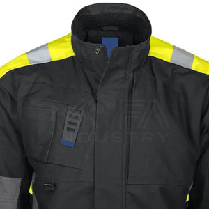 Chaqueta DE SEGURIDAD reflectante para hombres y mujeres Diseño ligero, impermeable y de alta visibilidad para máxima protección - Product Image 4