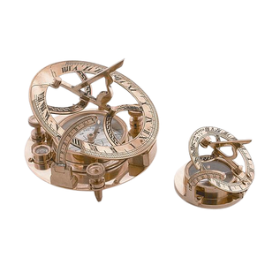 Nouveau voyage randonnée boussole de poche à vendre en laiton Portable Antique Design montre Style boussole lumineuse Camping extérieur classique - Product Image 1