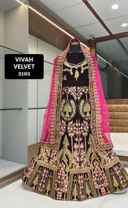 Velours de qualité supérieure Lehenga Choli personnalisé couleur rouge ensemble lourd Zari travail dames filles fête porter y compris correspondant Dupatta - Product Image 6