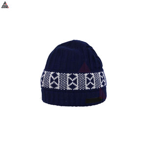 Bonnet d'hiver unisexe en tricot brodé à la main - Polyester/coton, couleurs et tailles personnalisables, style décontracté - Product Image 5