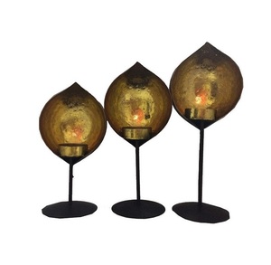 Pièce maîtresse décorative en laiton bougeoir conique en métal de vacances en fer forgé 3 chandelier support Vintage pour la maison et le cadeau - Product Image 6