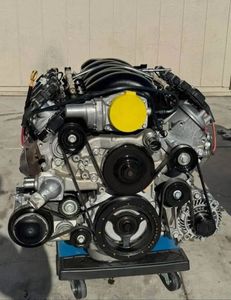 เครื่องยนต์รถยนต์ V8 เทอร์โบชาร์จ 64 ลิตร ระบายความร้อนด้วยน้ำ ประสิทธิภาพพิสูจน์แล้ว 11-20 ที่นั่ง ความเร็วสูงสุด 51-70 กม./ชม. มาตรฐานไอเสียยูโร 3 ขายในเบลเยียม - Product Image 1