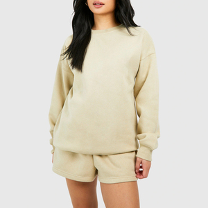 Nouvel ensemble sweat-shirt et short décontracté surdimensionné pour femme, style vintage, avec logo, en molleton, pour l'hiver, vente en gros, OEM personnalisé - Product Image 1