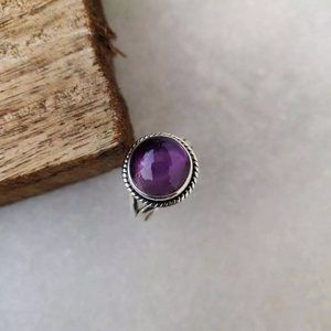 Bague améthyste naturelle de dernière conception en argent sterling 925 de 10mm de forme ronde faite à la main de style bohème déclaration bijoux fins pour femmes - Product Image 5
