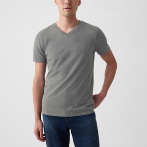 T-shirt col V 100 % coton pour homme, qualité supérieure, impression numérique personnalisée, vente en gros, directement de l'usine - Product Image 1