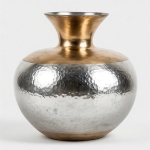 Juego de jarrones elegantes GlowTide, jarrón de suelo de Metal Chapado en plata con encanto Vintage con diseño en relieve Floral, decoración del hogar, declaración de acento - Product Image 6