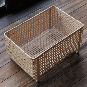 ตะกร้าเก็บของสานไม้ไผ่ธรรมชาติทำมือพร้อมขาตั้งวางเหนือพื้นจากเวียดนาม - Product Image 4