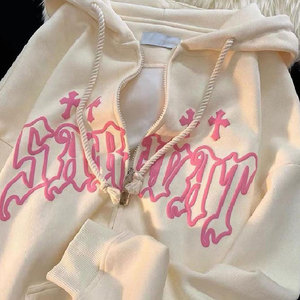 เสื้อฮู้ดดี้สตรีทแวร์สีชมพูแบบมีเชือกผูก ผ้าคอตตอน 100% ทรงหลวม ซิปหน้า พิมพ์ลายพัฟฟ์ น้ำหนัก 500 กรัม สำหรับผู้ชาย - Product Image 4