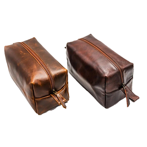 Vente en gros de pochettes en cuir avec logo personnalisé pour le rangement des accessoires de rasage et des produits de salle de bain sac de rangement à vendre - Product Image 2