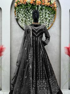 หนังเทียม georgette ด้านบน lehenga กับ dupatta ชุดชาติพันธุ์หรูหราสำหรับผู้จัดจำหน่ายที่ฉลาดขายส่งและราคาถูก - Product Image 2