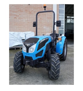 Landini Rex3 -080 durable avec un réservoir de carburant de cinquante litres et des distributeurs mécaniques arrière prêts pour la vigniculture - Product Image 3